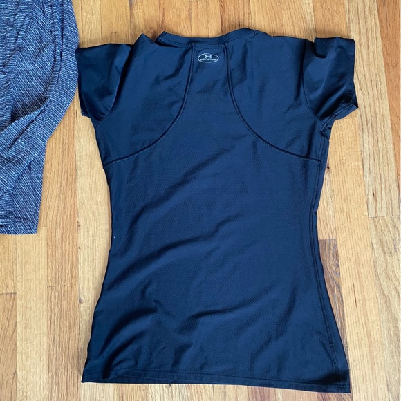 Lululemon Workout Lot of 7 Tops Sweathshirts Half Zip Sports Bra Small - Medium - Picture 3 of 16